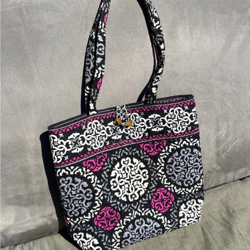 Vera Bradley Tote